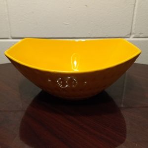 Manhattan Overandback Ceramic Yellow Serving Bowl Stoneware